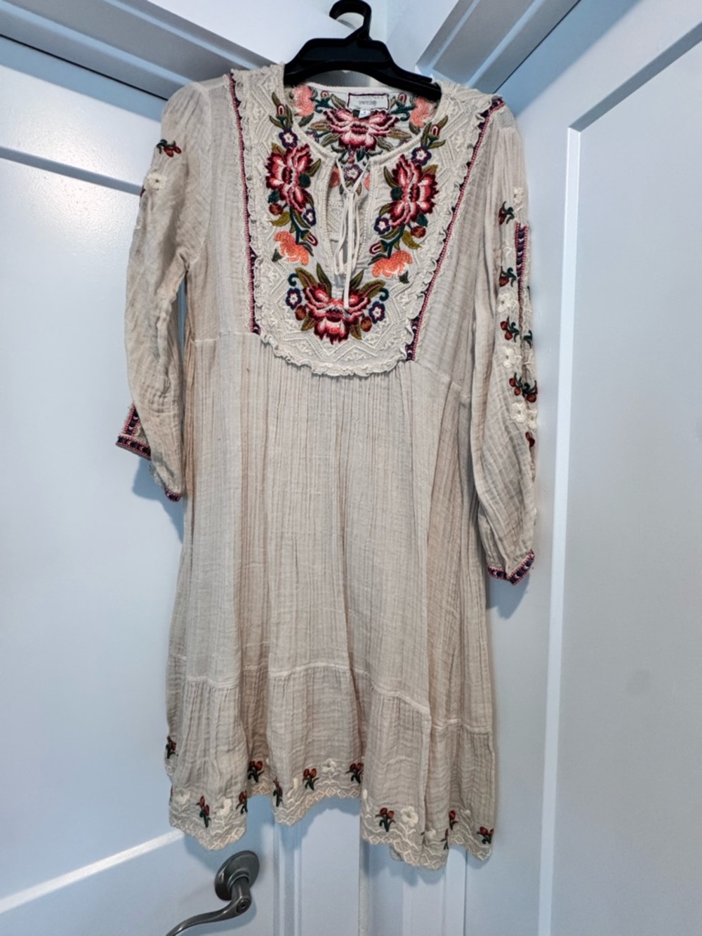 Johnny Was Embroidered Boho Tunic Dress - Cream with Pink & Green Floral